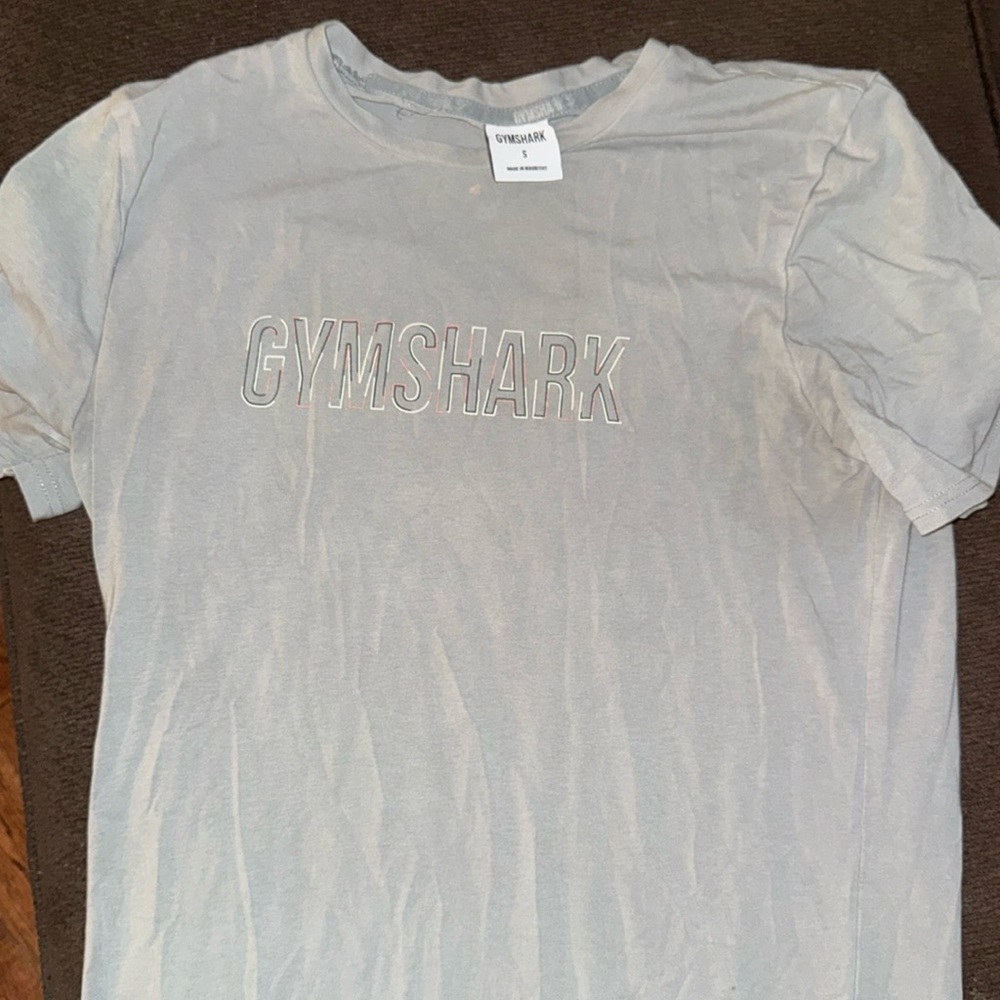 Men’s gymshark athletic shirt